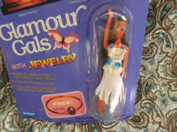 GLAMOUR DOLL DANNI MAIN